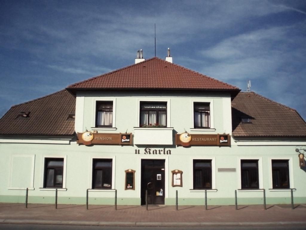 Hotel U Karla Praha Bagian luar foto